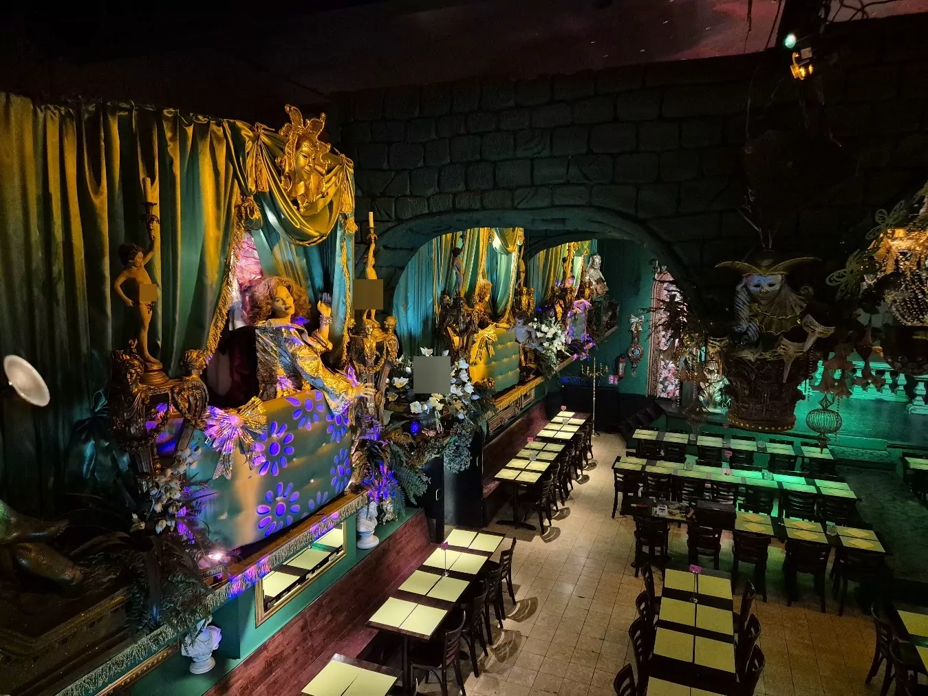 Lichtshow bij Maskara door MAJAN Sound & Light